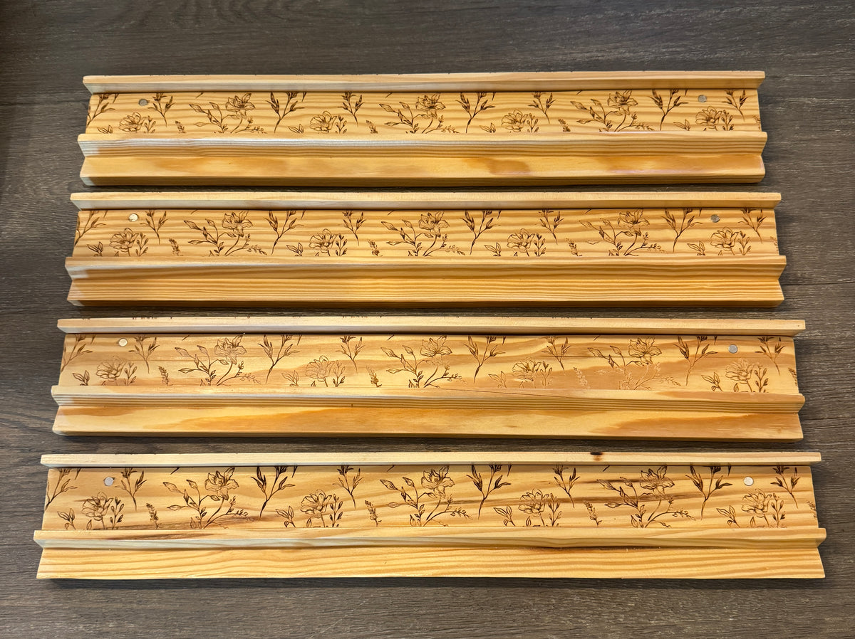 IMPERFECT ENGRAVED WOODEN RACKS
