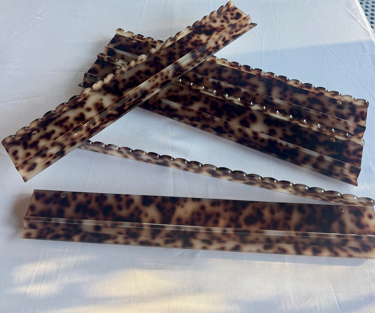 20 inch Scalloped Blonde Tortoise Shell Racks/Pushers