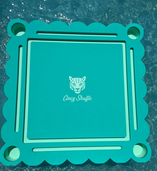 SCALLOPED FLOATING POOL MAT